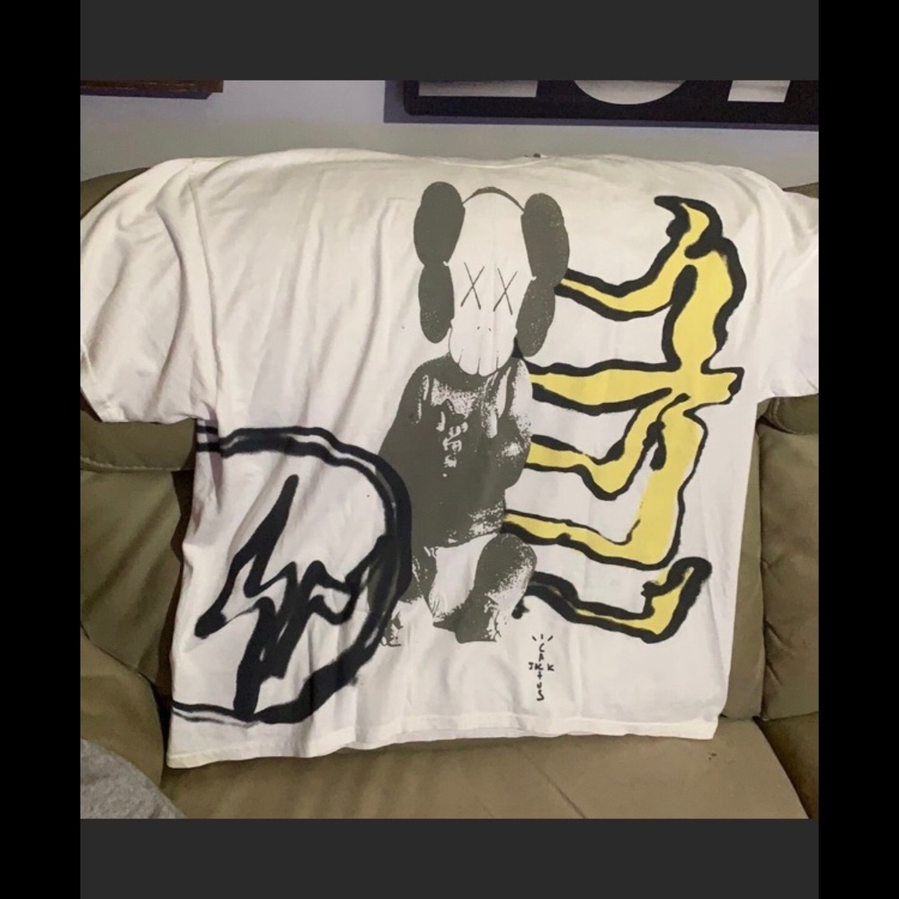 Travis Scott Cactus🌵Jack collaboration with KAWS and fragments T-shirt size XL